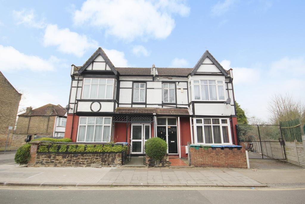 St Johns Road, Wembley, Midlesex HA9