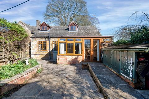 2 bedroom character property for sale, Cedar Street, Braunston