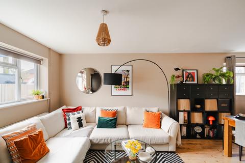 180b Marksbury Road, Bristol, BS3 5LE