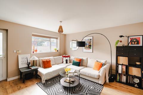 180b Marksbury Road, Bristol, BS3 5LE