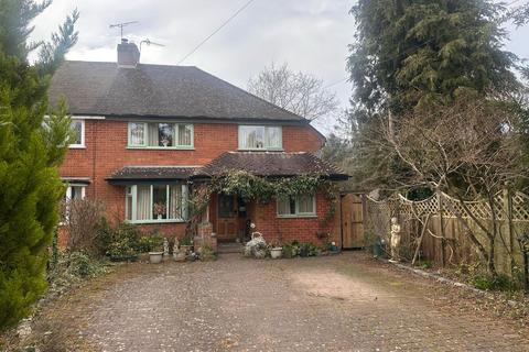 3 bedroom semi-detached house for sale, Mayswood Road, Wootton Wawen B95