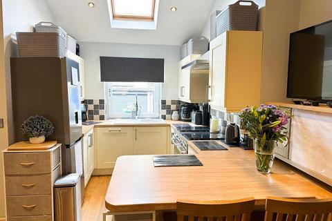7 Spring Gardens, Cowling, Keighley, BD22 0AX