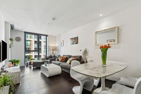 Haines House, 10 Charles Clowes Walk, Nine Elms SW11