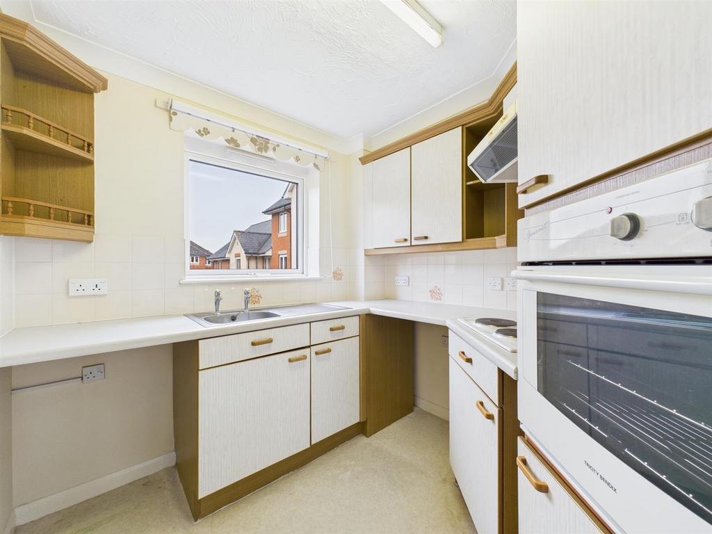 CAM04907 G0-PR0111-STILL005.jpg