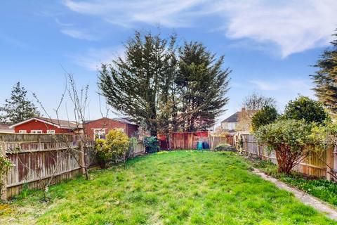 4 bedroom semi-detached house for sale, Wetheral Drive, Stanmore, HA7