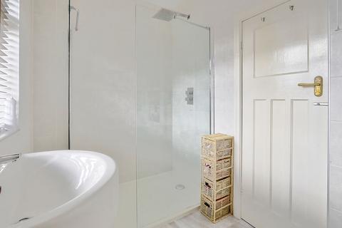 25 Ambleside Road, Middlesbrough, TS6 0ET
