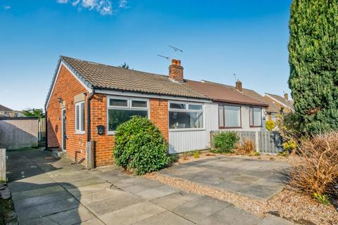 1 bedroom bungalow for sale, Tyersal Close, Tyersal, Bradford, BD4