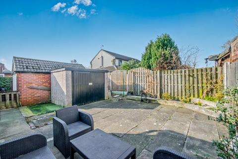 1 bedroom bungalow for sale, Tyersal Close, Tyersal, Bradford, BD4