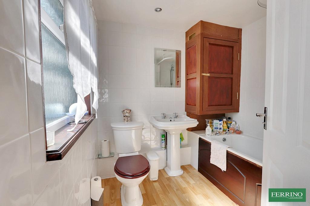 Ground Floor Bathroom