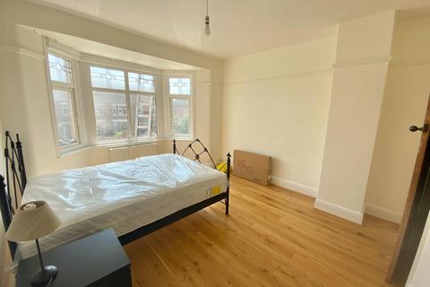 1 bedroom in a house share to rent, Room 1 Irwin Avenue, York