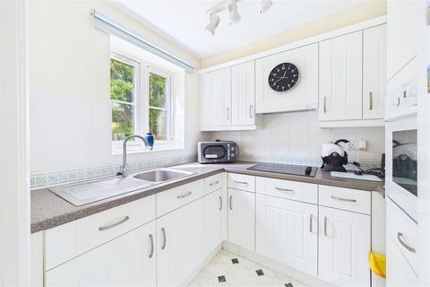 2 bedroom retirement property for sale, Retirement Apartment Close To Nailsea Town Centre