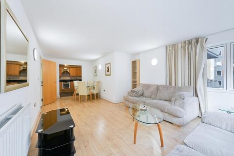 2 bedroom flat to rent, Gainsborough House, Cassilis Road, London, E14