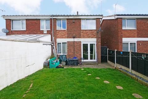 3 bedroom terraced house for sale, 145 Chequers, Close, Pontefract WF8 2TF