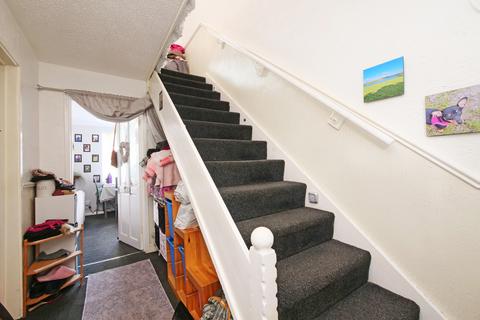 3 bedroom terraced house for sale, 145 Chequers, Close, Pontefract WF8 2TF