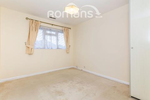 3 bedroom semi-detached house to rent, Binbrook Close, Lower Earley, Reading, RG6