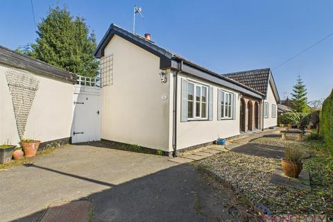 2 bedroom detached bungalow for sale, Wynnstay Lane, Marford, Wrexham