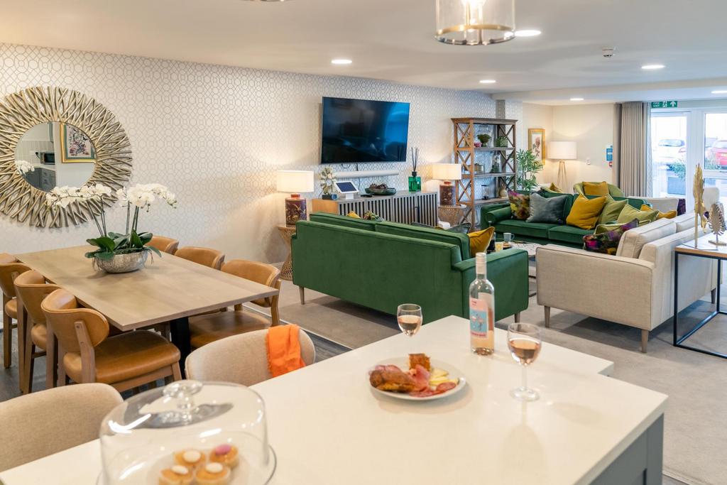 Communal Lounge