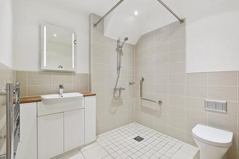 undefined, London Road, St Albans AL1
