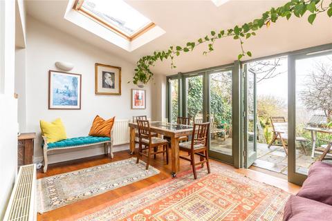 26 Eldon Terrace, Bristol, BS3 4NZ