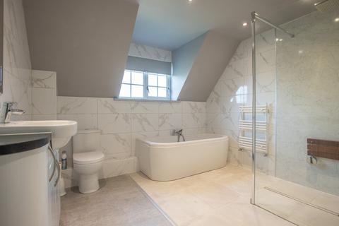 4 bedroom detached house for sale, Cheney Hill, Heacham