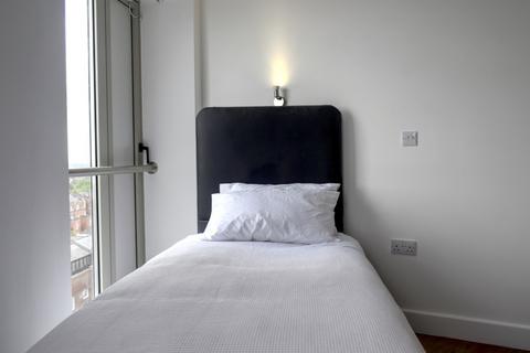 5 bedroom apartment to rent, Standard Ensuite Orbital House