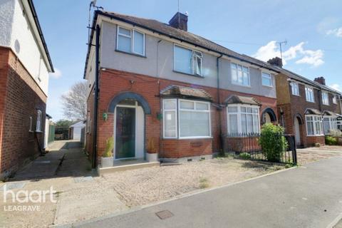 3 bedroom semi-detached house for sale, Park Avenue, DUNSTABLE