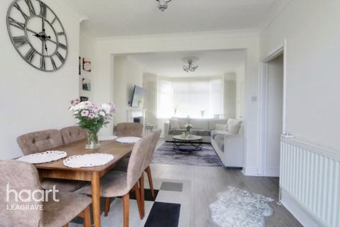 3 bedroom semi-detached house for sale, Park Avenue, DUNSTABLE