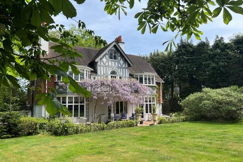 undefined, Waterhouse Lane, Kingswood KT20