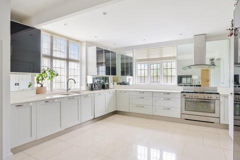 undefined, Waterhouse Lane, Kingswood KT20