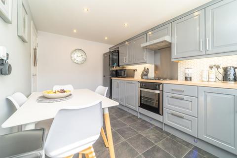 2 bedroom end of terrace house for sale, Kenilworth Rise, Livingston EH54