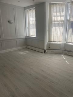 Office to rent, LYNDUM HOUSE, PETERSFIELD, HAMPSHIRE, GU32 3JG