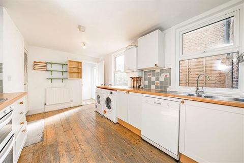 3 bedroom terraced house for sale, Furzefield Road, London SE3