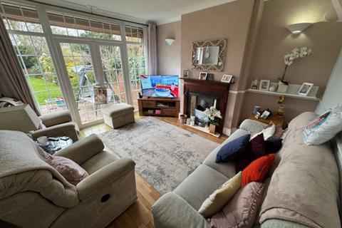 4 bedroom semi-detached house for sale, Kingshurst, Birmingham B36