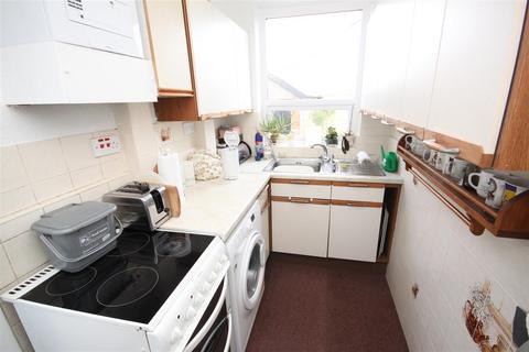 313 Southborough Lane, Bromley, BR2 8BG