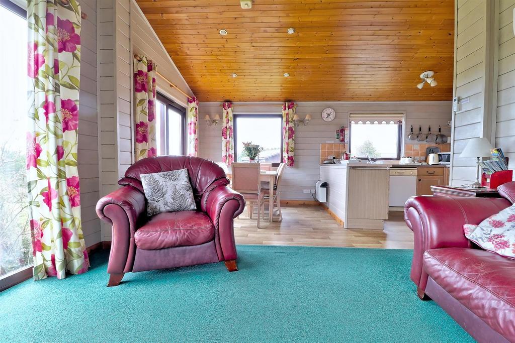 Lounge .3.jpg
