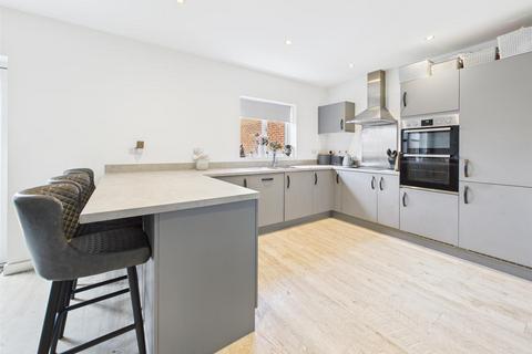 17 Alderman Road, Gloucester, GL1 3NB