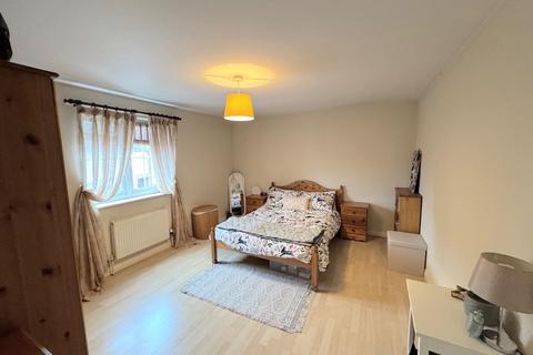 11, Fleet House Admiral Way, Hartlepool, TS24 0XG
