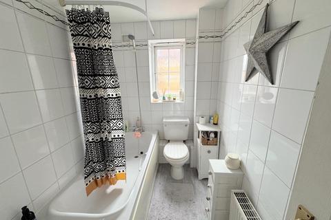 11, Fleet House Admiral Way, Hartlepool, TS24 0XG