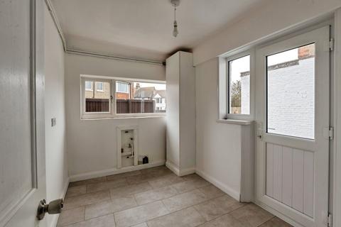 70 Approach Road, Margate, CT9 2AS