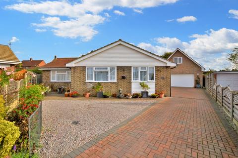 3 bedroom detached bungalow for sale, Edinburgh Way, Dersingham