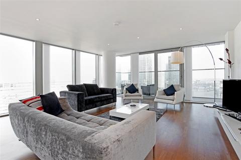 3 bedroom flat for sale, Marsh Wall London E14
