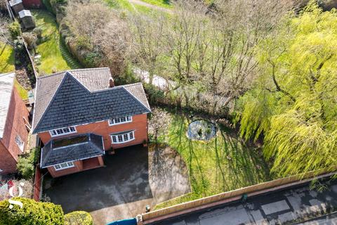 4 bedroom detached house for sale, Ledbury Road, Hereford