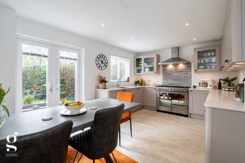 4 bedroom detached house for sale, Ledbury Road, Hereford
