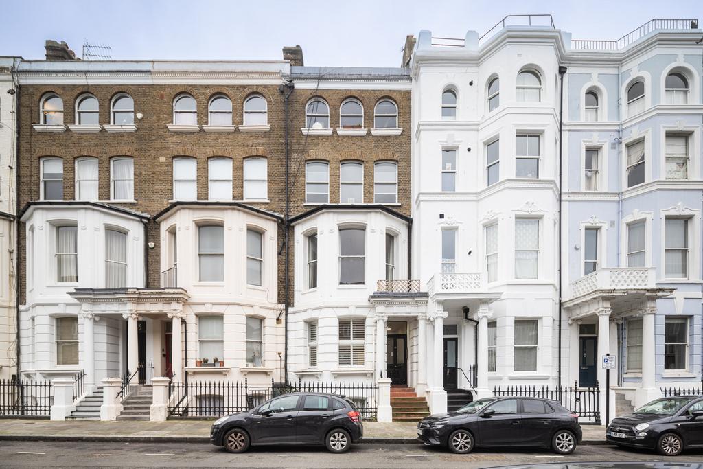 262513 - Powis Sq-JSouteyrat-1958.jpg