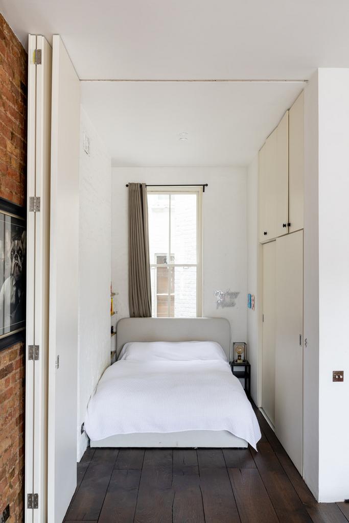 262527 - Powis Sq-JSouteyrat-1907.jpg