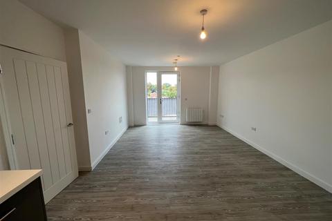 2 bedroom apartment to rent, Mosaic House, Midland Road, Hemel Hempstead
