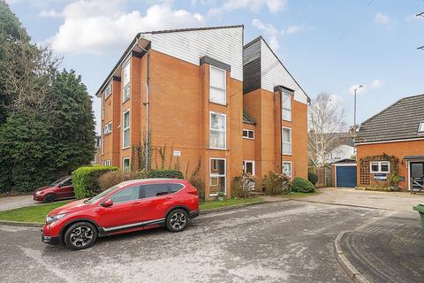 2 bedroom apartment for sale, Conifer Close, Winchester, SO22