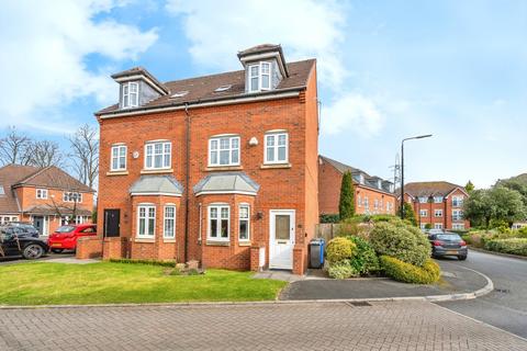 25 Riding Close, Sale, M33 2ZP