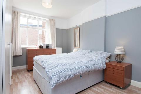 1 bedroom flat to rent, Carleton Road, Tufnell Park, N7