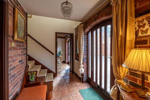 2 bedroom barn conversion for sale, Mill Lane, Little Aston, WS9